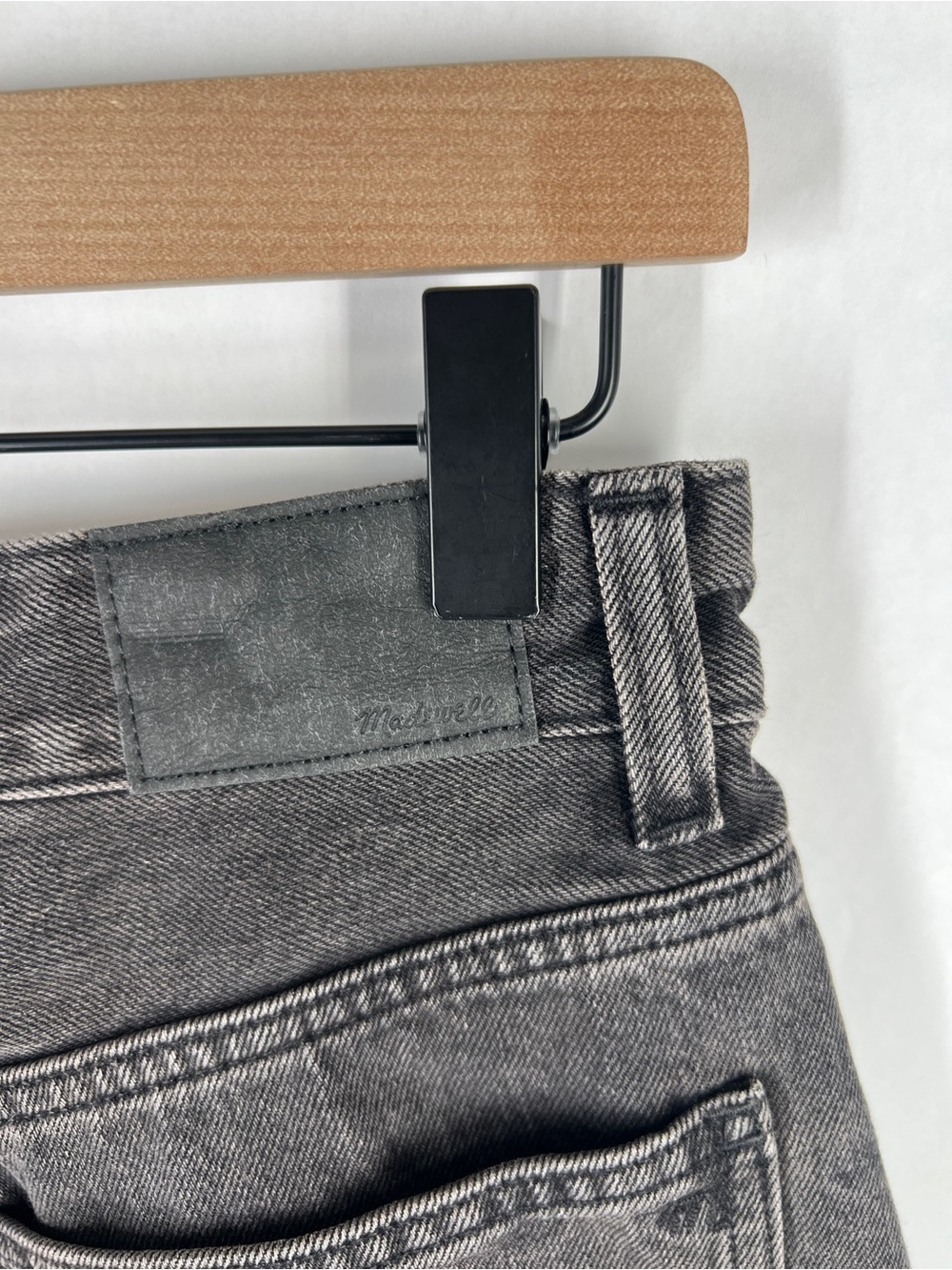 Madewell The Darted Barrel-Leg Jean Olenda Wash Size 24 - Picture 9 of 16